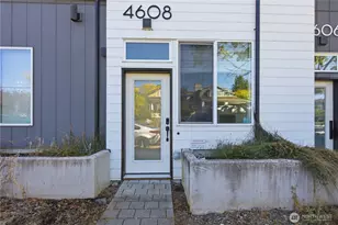 4608 Woodland Park Ave N, Seattle, WA 98103 - Photo 1
