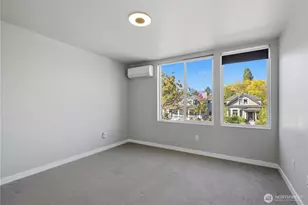 4608 Woodland Park Ave N, Seattle, WA 98103 - Photo 12