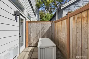 4608 Woodland Park Ave N, Seattle, WA 98103 - Photo 24