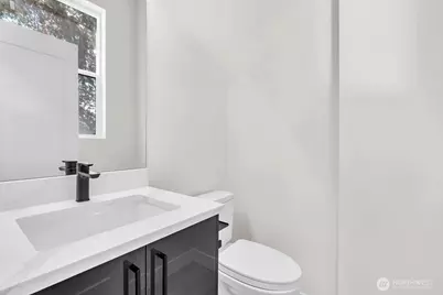 7005 NE 182nd St #102, Kenmore, WA 98028 - Photo 8