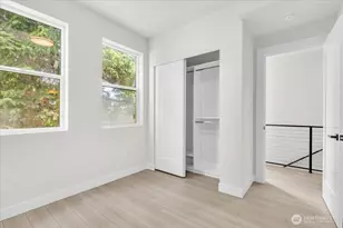 7005 NE 182nd St, Kenmore, WA 98028 - Photo 10