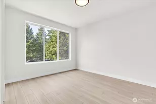 7005 NE 182nd St, Kenmore, WA 98028 - Photo 12