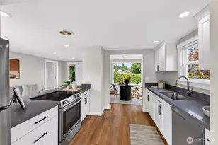2907 SW Cloverdale St, Seattle, WA 98126 - Photo 16