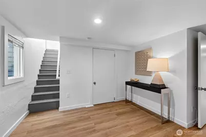 2907 SW Cloverdale Street, Seattle, WA 98126 - Photo 6