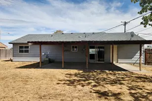 805 Lindberg Ln, Moses Lake, WA 98837 - Photo 8