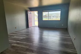 805 Lindberg Ln, Moses Lake, WA 98837 - Photo 2