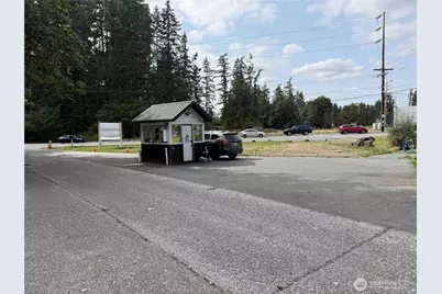 19201 NE Woodinville Duvall Road #CS, Woodinville, WA 98077 - Photo 2