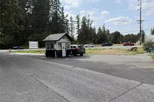 19201 NE Woodinville Duvall Rd, Woodinville, WA 98077 - Photo 2