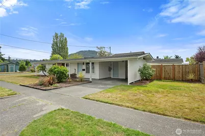 1418 Hillcrest Parkway, Mount Vernon, WA 98274 - Photo 4