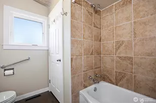 1418 Hillcrest Pkwy, Mount Vernon, WA 98274 - Photo 22