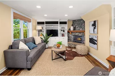 11754 Riviera Place NE, Seattle, WA 98125 - Photo 28