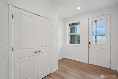 730 129th Street E #15, Tacoma, WA 98445 - Photo 2