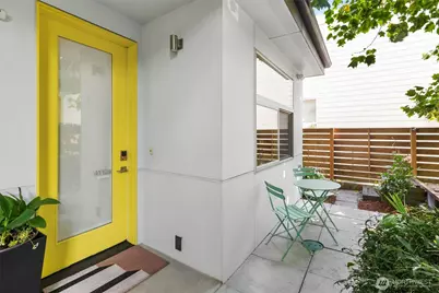 4112 Linden Avenue N #A, Seattle, WA 98103 - Photo 6