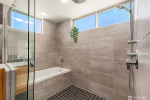 4112 Linden Ave N, Seattle, WA 98103 - Photo 18