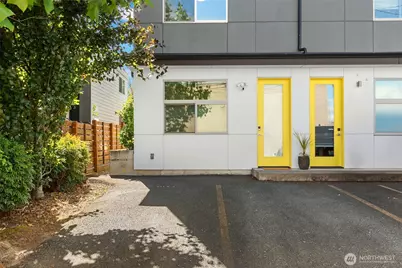 4112 Linden Avenue N #A, Seattle, WA 98103 - Photo 24