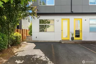 4112 Linden Ave N, Seattle, WA 98103 - Photo 24