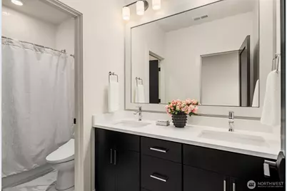 2009 166th Place NE, Bellevue, WA 98008 - Photo 30