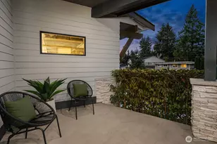2009 166th Pl NE, Bellevue, WA 98008 - Photo 2