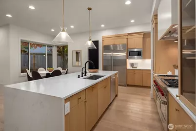 2009 166th Place NE, Bellevue, WA 98008 - Photo 10