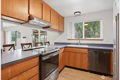 25813 117th Place SE, Kent, WA 98030 - Photo 8
