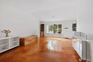25813 117th Pl SE, Kent, WA 98030 - Photo 4