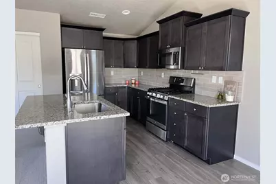 6108 Whitman Avenue, Yakima, WA 98903 - Photo 8