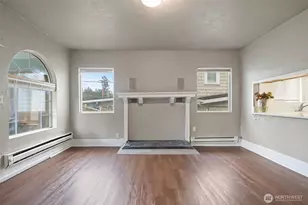 839 10th St, Bremerton, WA 98337 - Photo 4