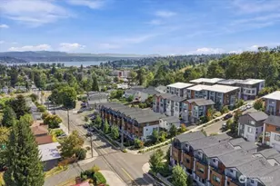 3821 S Cloverdale St, Seattle, WA 98118 - Photo 36