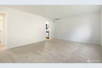 12262 20th Avenue S, Seattle, WA 98168 - Photo 10