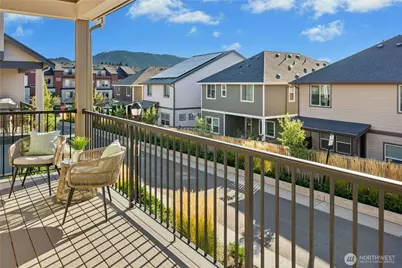 1085 6th Walk NE, Issaquah, WA 98029 - Photo 14