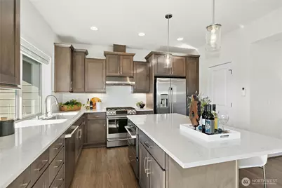 1085 6th Walk NE, Issaquah, WA 98029 - Photo 10