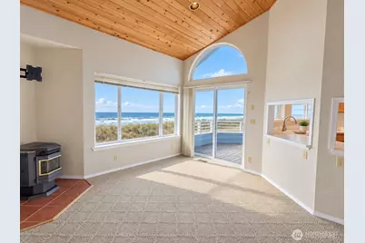 1499 Diamond Head Avenue SW #2, Ocean Shores, WA 98569 - Photo 8