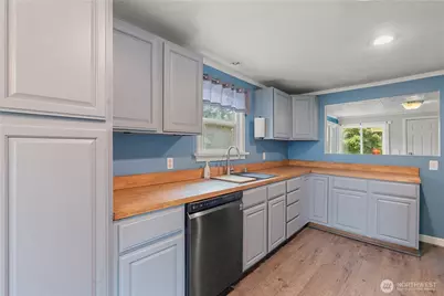 2524 Barnett Street, Bremerton, WA 98310 - Photo 12