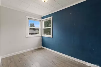 2524 Barnett Street, Bremerton, WA 98310 - Photo 16