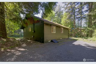 7537 Canyon View Drive, Glacier, WA 98244 - Photo 4
