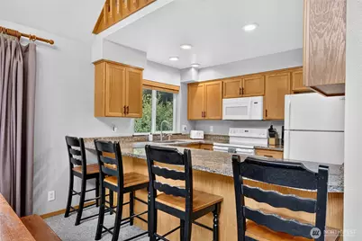 1051 Yellowstone, Snoqualmie Pass, WA 98068 - Photo 8