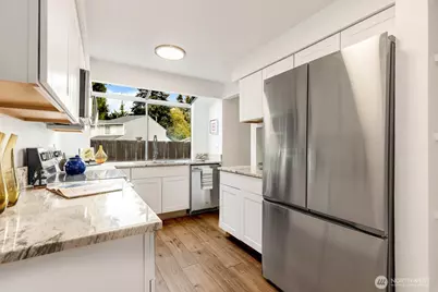 13630 134th Court NE, Kirkland, WA 98034 - Photo 18
