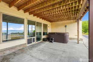 1462 SE Camano Dr, Camano Island, WA 98282 - Photo 34