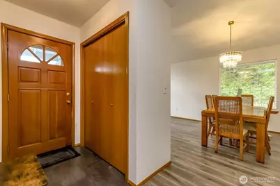8303 170th Street E, Puyallup, WA 98375 - Photo 4