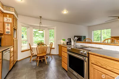 8303 170th Street E, Puyallup, WA 98375 - Photo 14