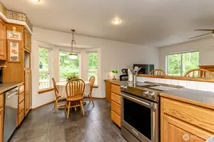 8303 170th St E, Puyallup, WA 98375 - Photo 14