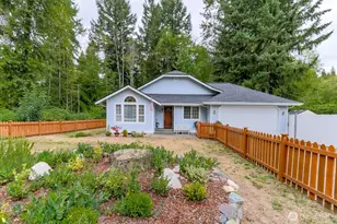 8303 170th St E, Puyallup, WA 98375 - Photo 2