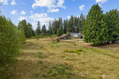 5601 106th Street E, Puyallup, WA 98373 - Photo 6