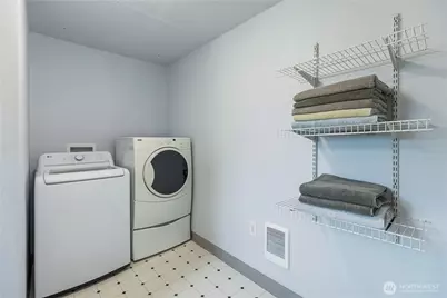 5601 106th Street E, Puyallup, WA 98373 - Photo 28