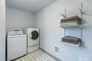5601 106th St E, Puyallup, WA 98373 - Photo 28
