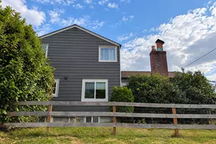 3202 E Grandview Ave, Tacoma, WA 98404 - Photo 2