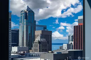 800 Columbia St, Seattle, WA 98104 - Photo 32