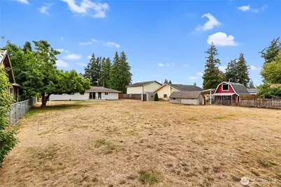 5221 86th Place NE, Marysville, WA 98270 - Photo 22