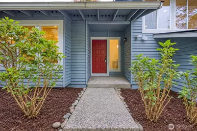 10827 159th Court NE, Redmond, WA 98052 - Photo 2