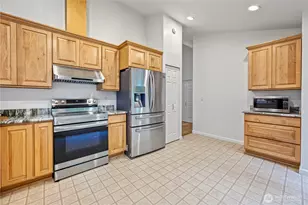 10827 159th Ct NE, Redmond, WA 98052 - Photo 8